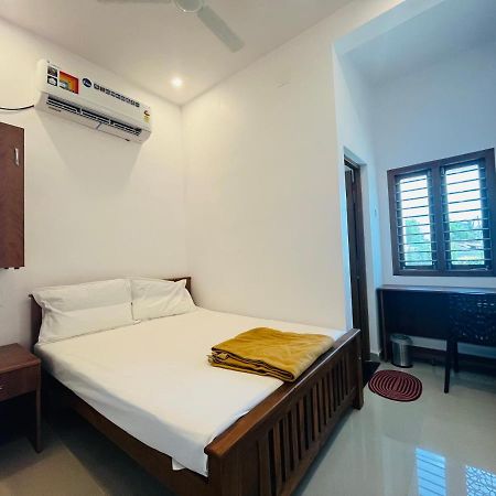 فندق Sri Balaji Lodging Tiruchchendūr المظهر الخارجي الصورة