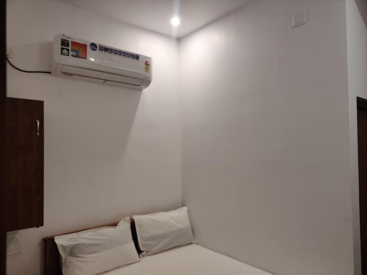 فندق Sri Balaji Lodging Tiruchchendūr المظهر الخارجي الصورة