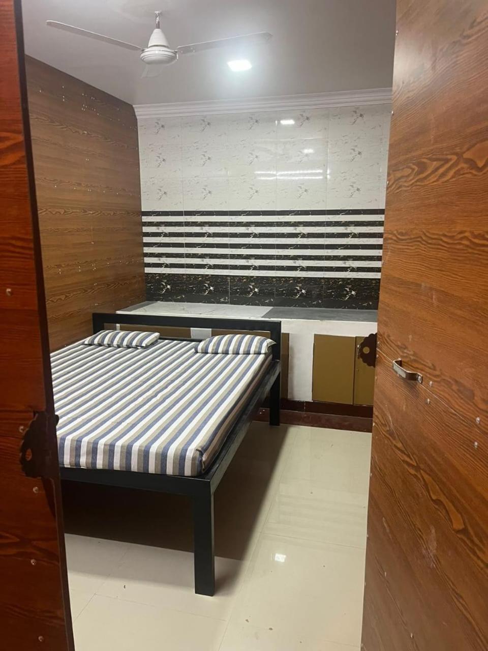 فندق Sri Balaji Lodging Tiruchchendūr المظهر الخارجي الصورة
